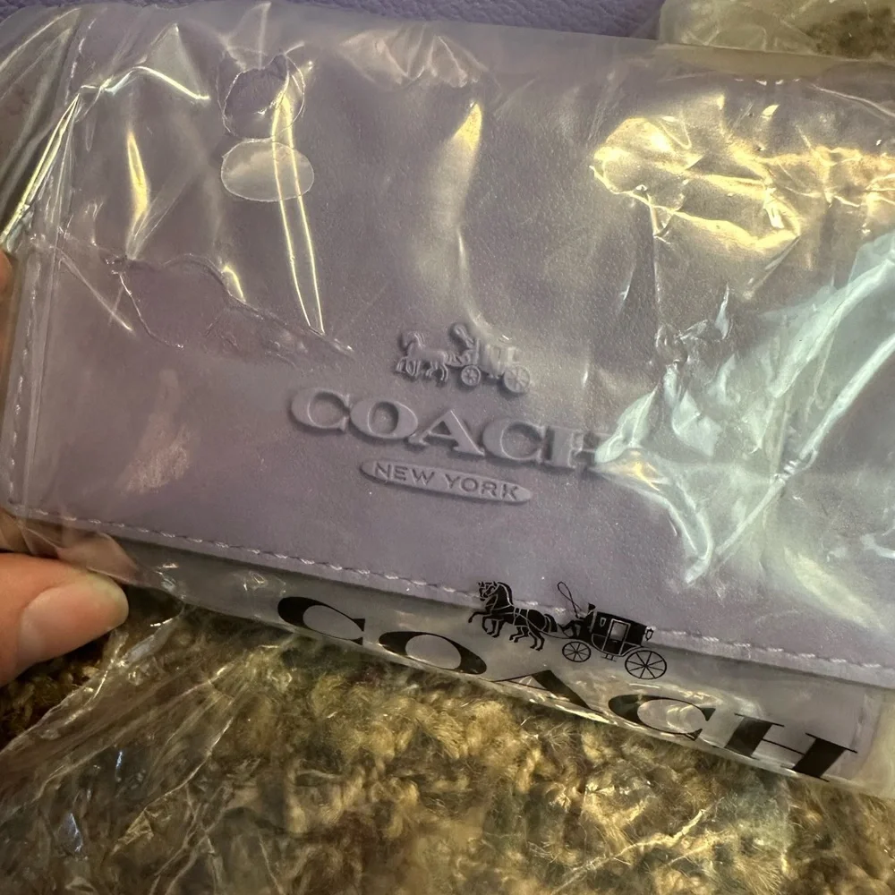 Coach Lilac Bag/Wallet. 🔥NWT COACH Val Duffle Leather Bag Light Violet RP $398 - Picture 16 of 16